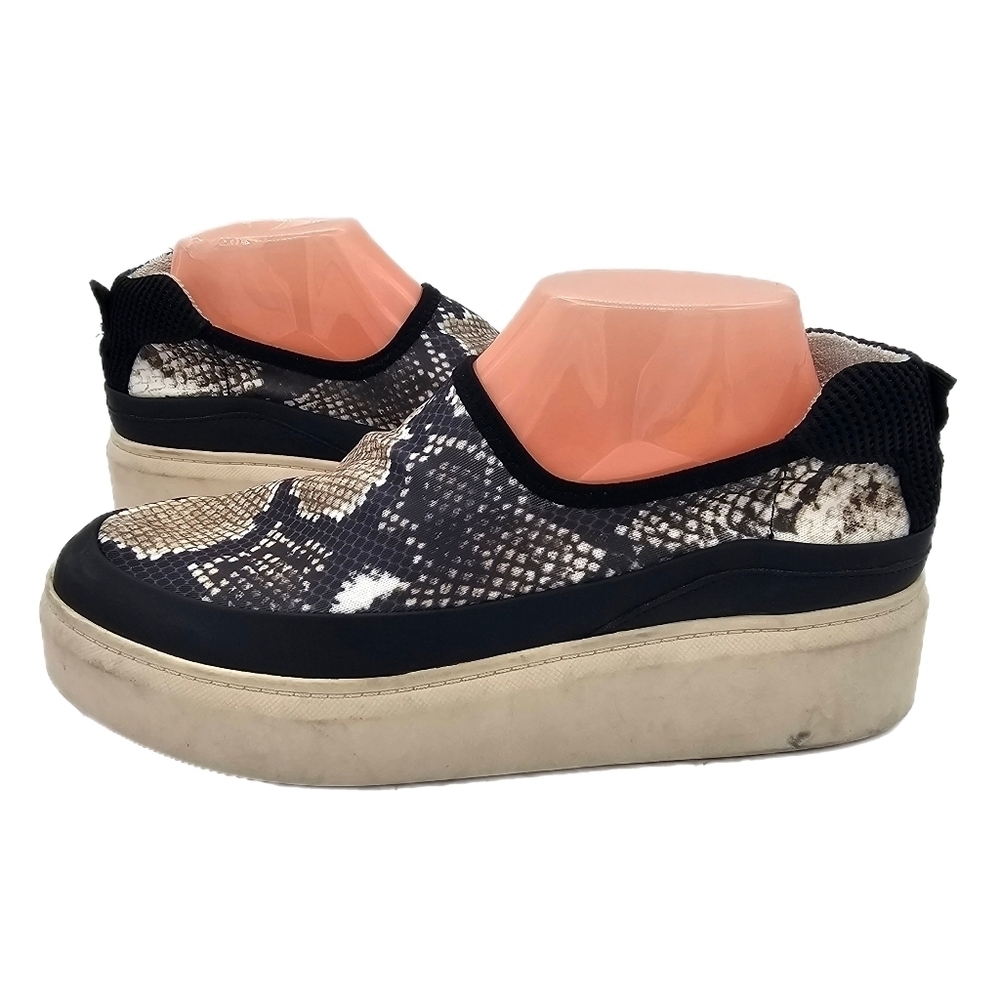 Franco Sarto Shoes Womens 9 Lera Snake Platform Slip On Sneakers Black Fabric
